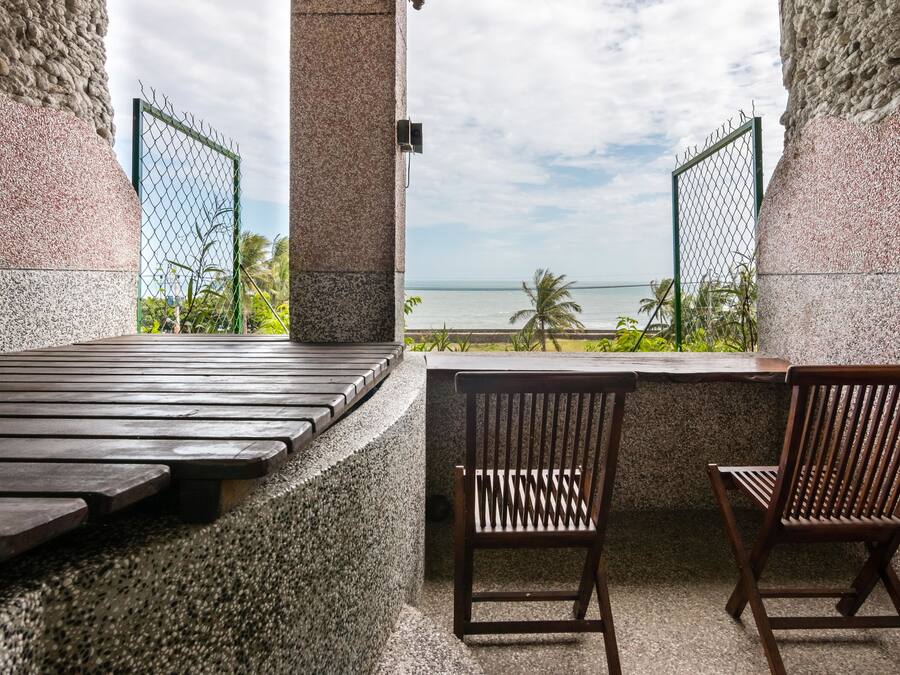 Chambre Triple, balcon, vue océan