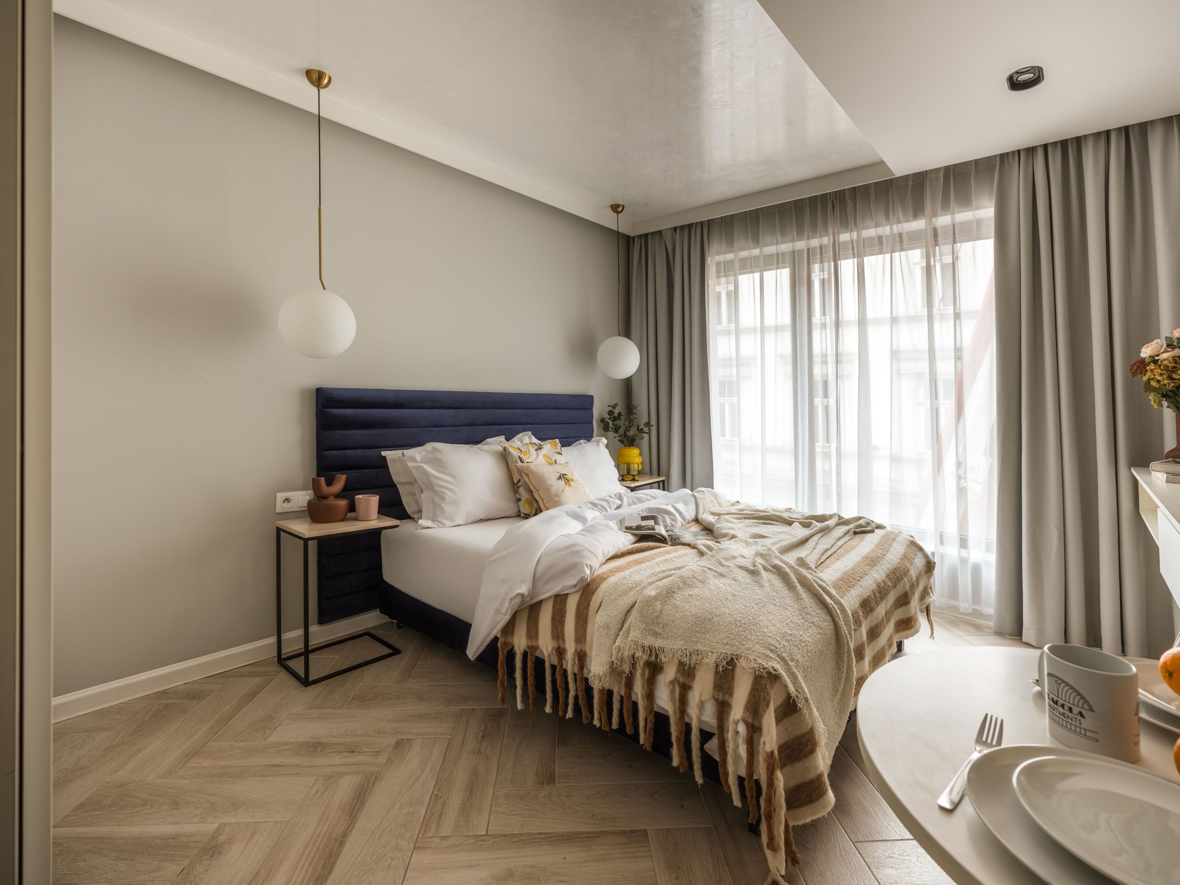 Chambre Double Classique, 1 grand lit, réfrigérateur | Literie de qualité supérieure, décoration personnalisée, bureau