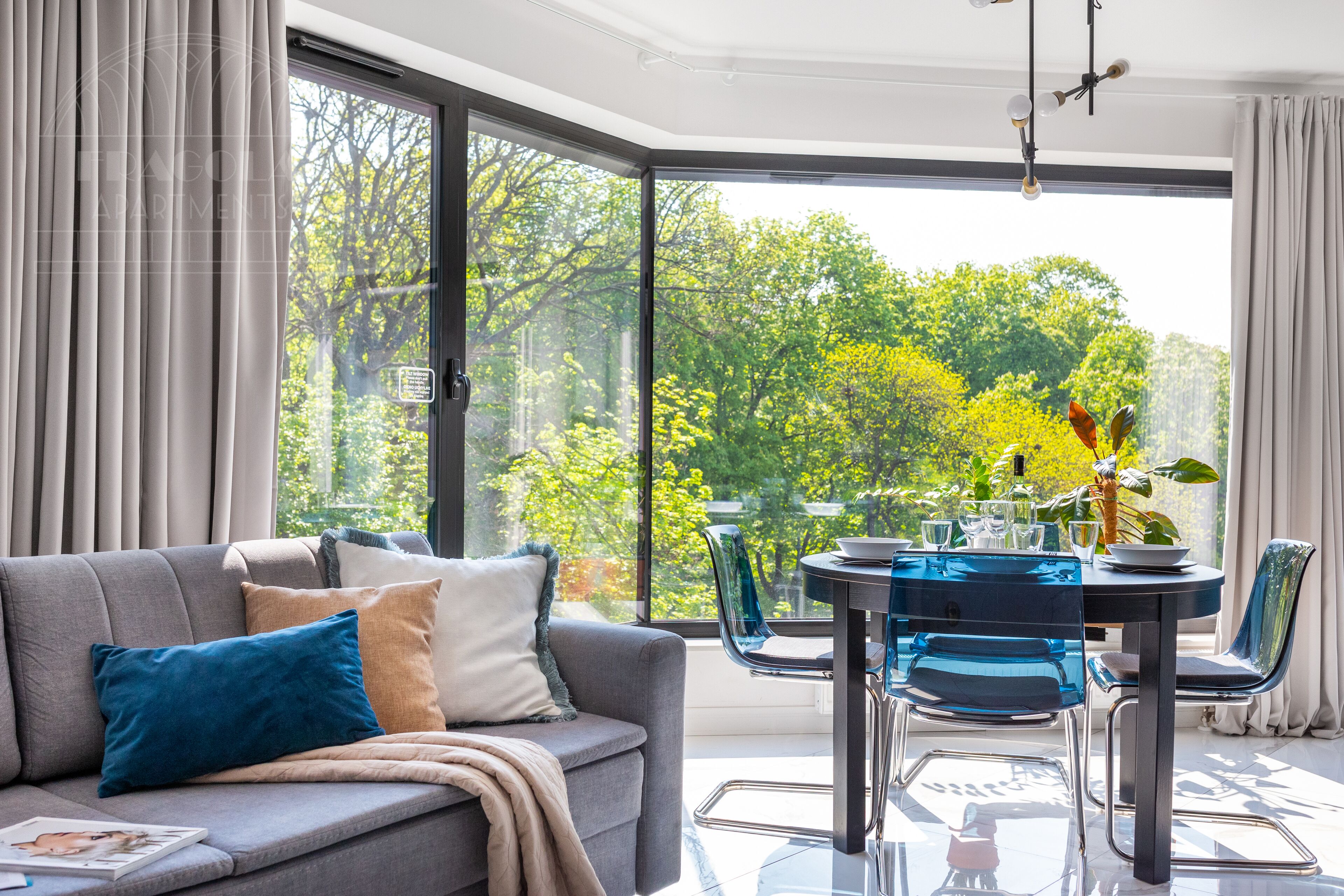 premier apartment, 1 bedroom, kitchen, city view | premium bedding, individually decorated, desk, blackout curtains