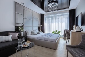 Romantic Double Room, 1 Queen Bed, Refrigerator | Premium bedding, individually decorated, desk, blackout curtains