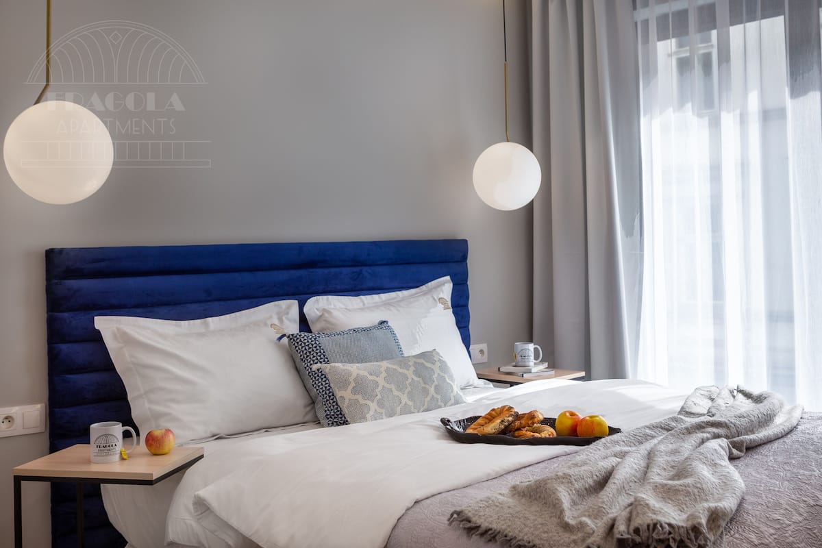 Ropa de cama de alta calidad, decoración personalizada y escritorio