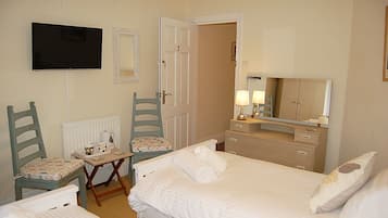 Twin Room, Shared Bathroom (Room Three)
