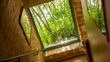 Hus - 3 sovevÊrelser (Le Pressoir) | OpholdsomrÄde | FladskÊrms-tv, pejs, gulvvarme