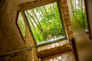 House, 3 Bedrooms (Le Pressoir) | Living area | Flat-screen TV, fireplace, heated floors - Maison d'Hôtes La Ferme de L'Oudon & Spa (Saint-Pierre-en-Auge)