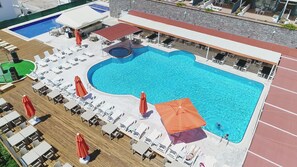 2 outdoor pools - Roxx Suite Deluxe & Spa Hotel (Bodrum)