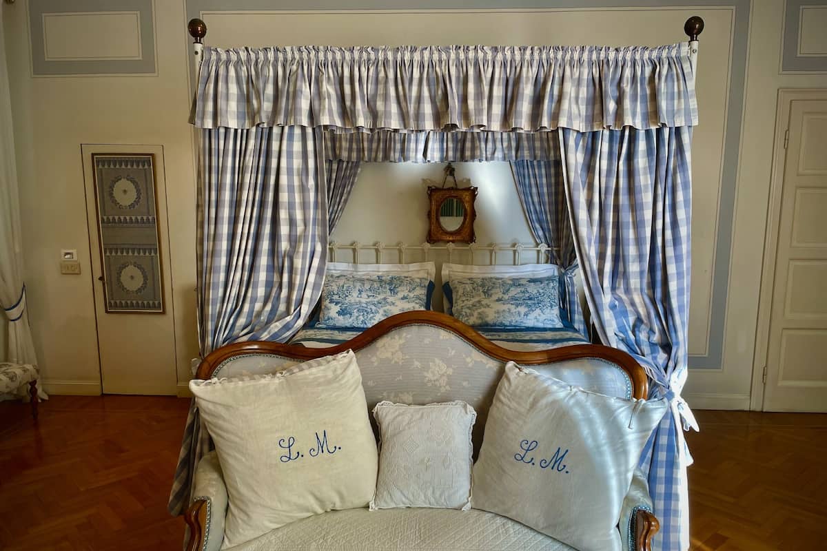 Deluxe Suite, 1 King Bed, Balcony, Valley View | 1 bedroom, Egyptian cotton sheets, premium bedding, down comforters