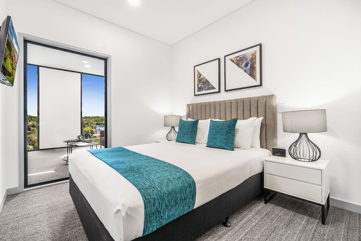1 bedroom, premium bedding, laptop workspace, blackout drapes