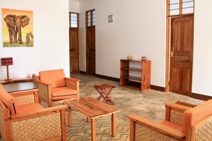 Stuga - 4 sovrum | Vardagsrum