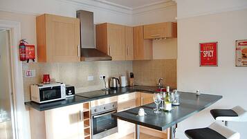 Fridge, microwave, oven, electric kettle