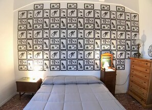 Apartment, 1 Schlafzimmer, Meerblick | 1 Schlafzimmer, Babybetten, kostenloses WLAN