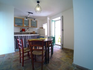 Apartment, 1 Bedroom | Private kitchenette - Casa Levante (Syracuse)