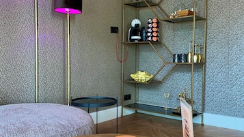 Wellness Suite, Sauna, Hottub | 1 Schlafzimmer, Bettwäsche aus ägyptischer Baumwolle