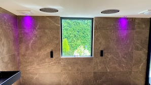 Wellness Suite, Sauna, Hottub | Bad