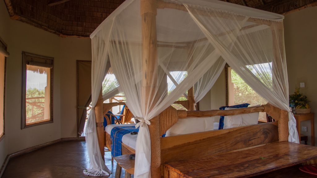 House | In-room safe, bed sheets