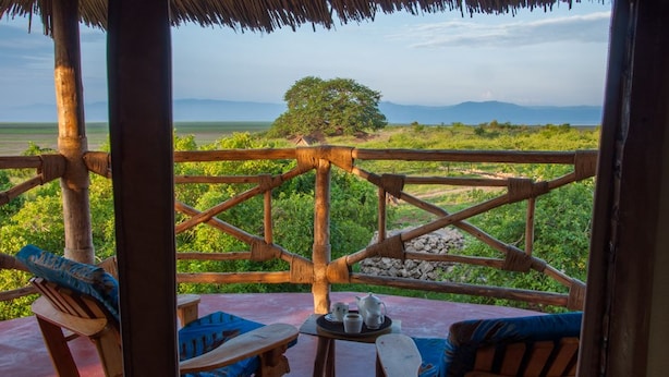 Terrace/patio - Burudika Manyara Lodge (Lake Manyara National Park)