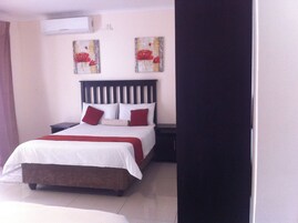 Standard Double Room, 1 Double Bed | Desk, iron/ironing board, free WiFi, bed sheets