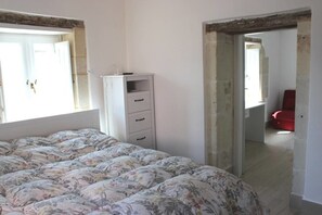Apartment, 2 Schlafzimmer | 2 Schlafzimmer, kostenloses WLAN, Bettwäsche