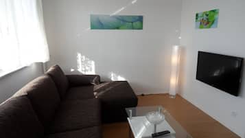 Condo urbano, sacada | Roupas de cama antialérgicas, escrivaninha, quartos à prova de som