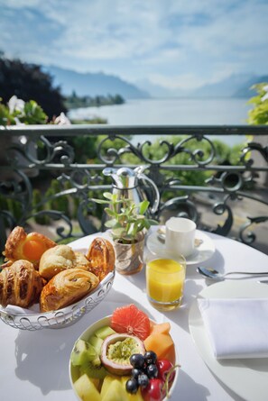 Exterior - Hotel Des Trois Couronnes (Vevey)