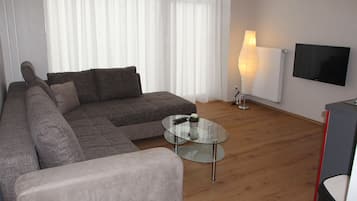 Apartamento City, 1 habitación, no fumadores | Zona de estar | Una televisión de pantalla plana