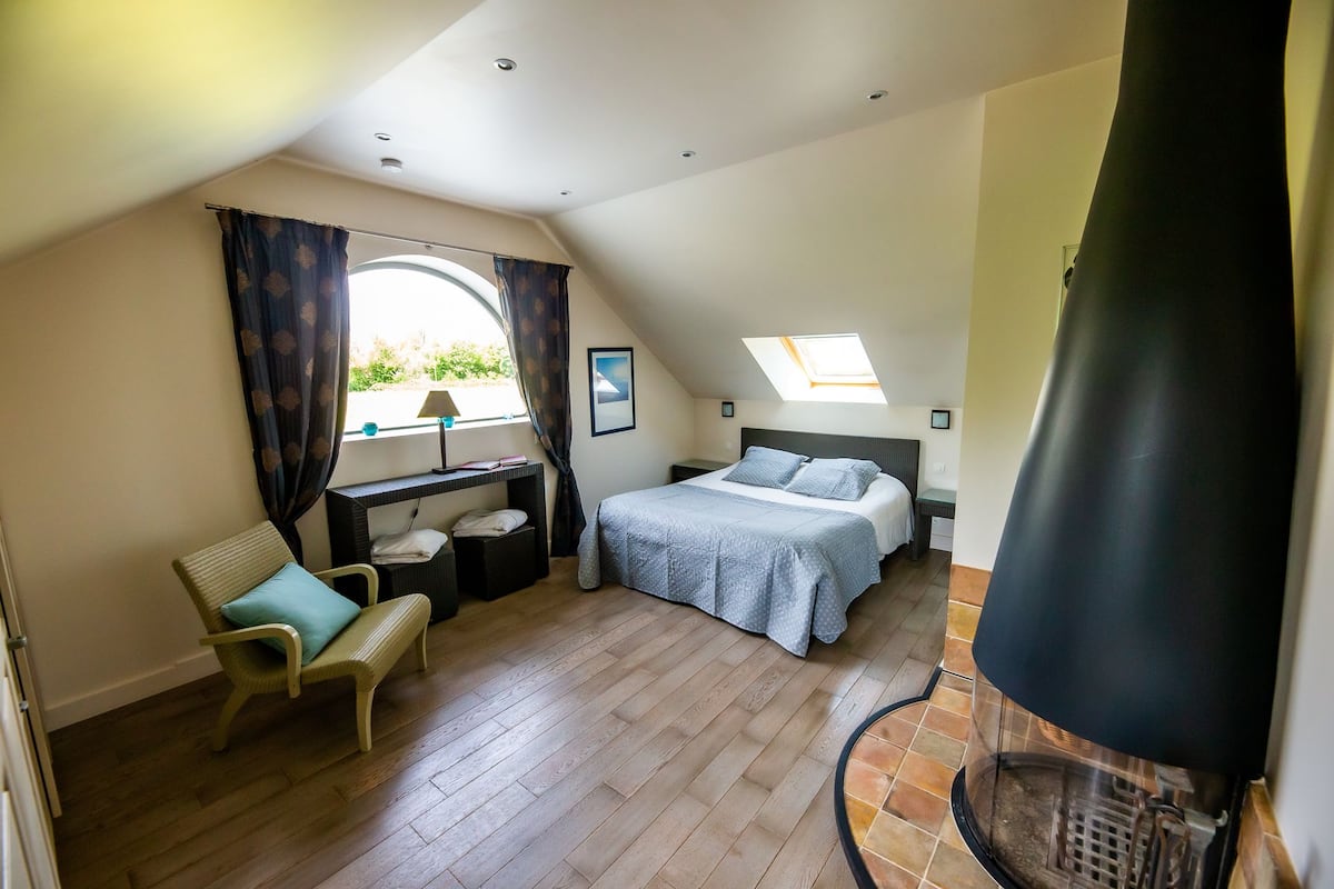 Suite Premium, 1 letto queen, idromassaggio, vista valle | 1 camera, biancheria da letto di alta qualità, con stile personalizzato