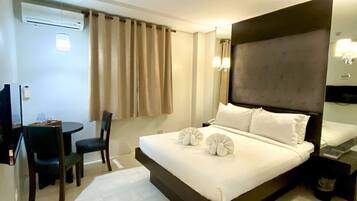 Desk, free WiFi, bed sheets