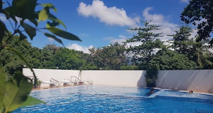 Ninong's Hotel