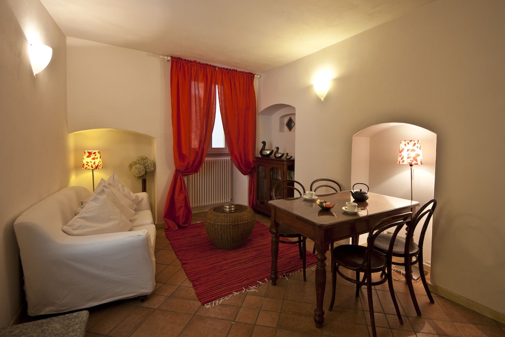 Albergo Milano by null