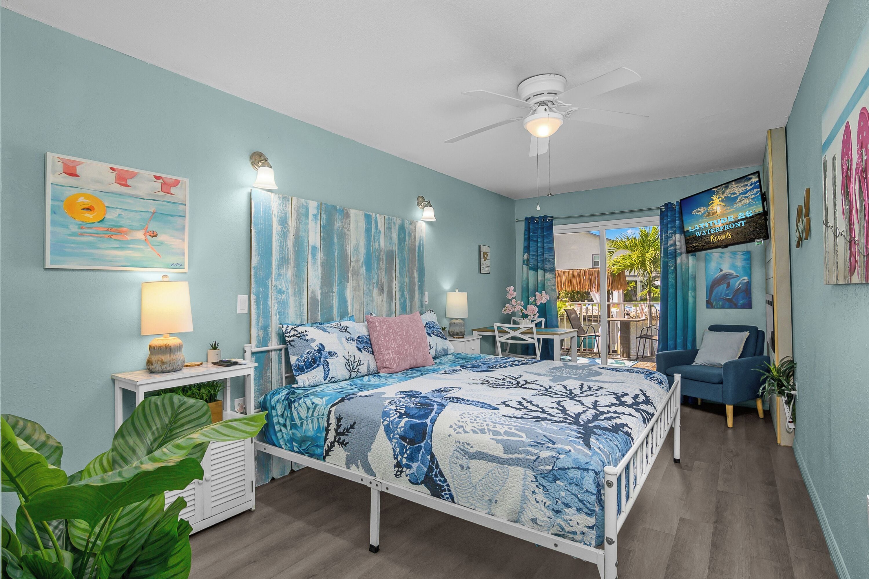 Deluxe King Studio Waterfront | Premium bedding, pillowtop beds, blackout drapes, iron/ironing board