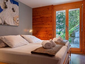 5 Schlafzimmer, Reisekinderbett, kostenloses WLAN
