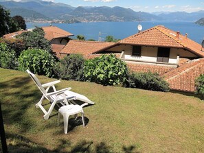 Property grounds - Thommy apartment in Stresa with  lake view (Stresa)