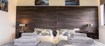 Black Beach Guesthouse