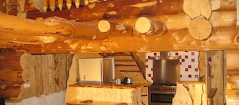 Unique Ă La Bresse chalet rondins de 220 mÂČ, groupe, famille, wifi, proche pistes