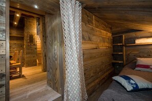 4 chambres, fer et planche à repasser, Wi-Fi gratuit