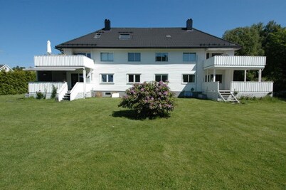 Solferie Holiday Apt. Bernt Holms