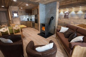 TV, fireplace, table football, ping pong