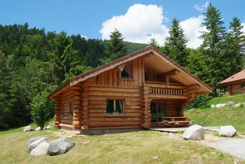 Magnifique Chalet rondins de 130 m², dans les Vosges, wifi, proche pistes