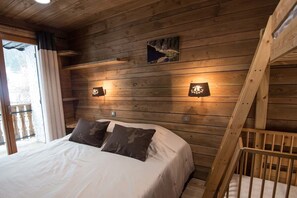 1 bedroom, iron/ironing board, free WiFi - Superbe appartement premium 42 m² La Bresse terrasse wifi vue montagne (La Bresse)
