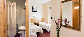 Hostal Tropical