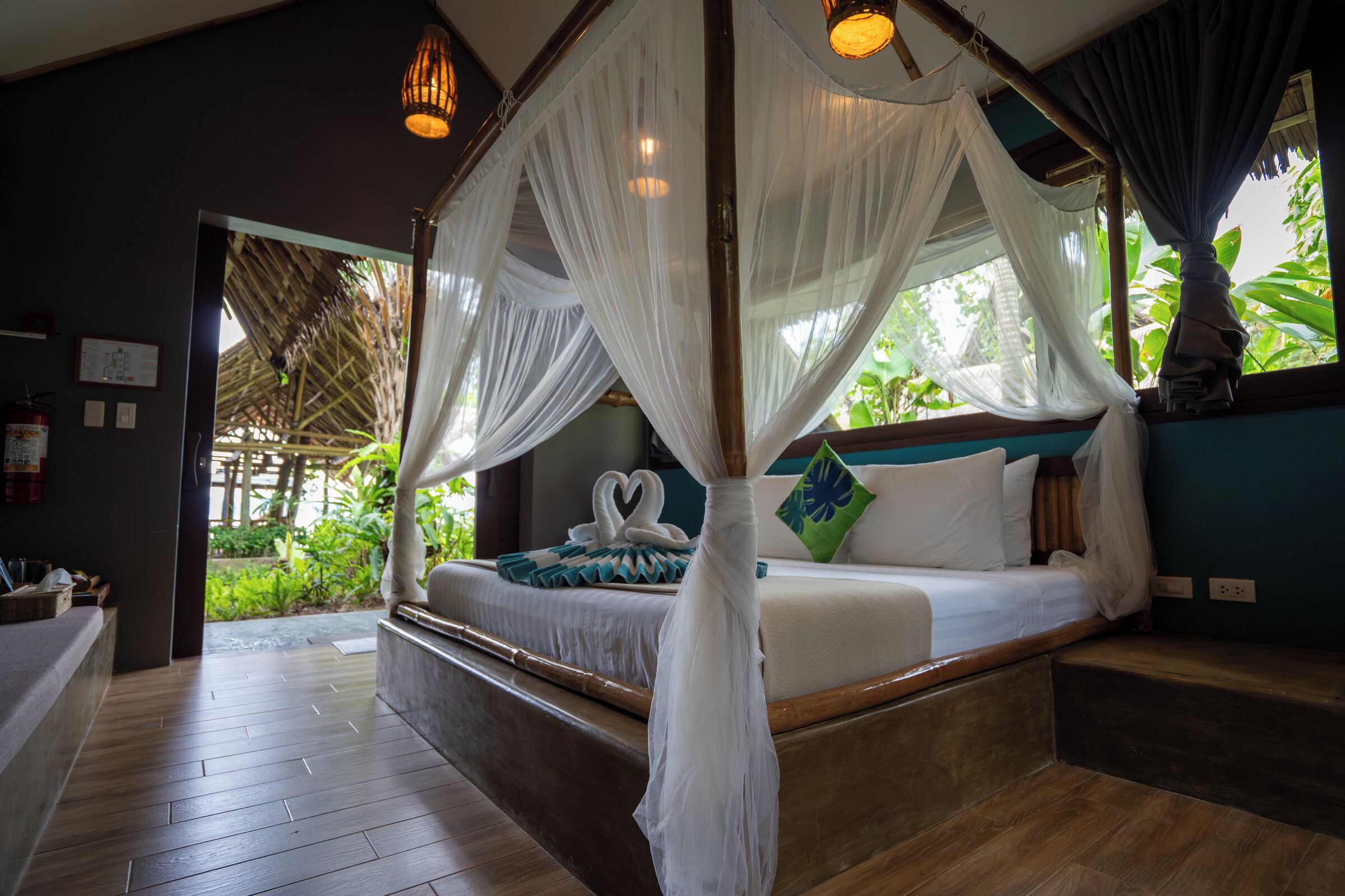 Garden View Cottage | Minibar, in-room safe, free WiFi, bed sheets