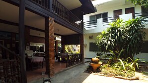 Exterior - Sarah Guest House (Chiang Mai)