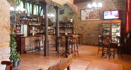 Hostal Virgen de la Encina