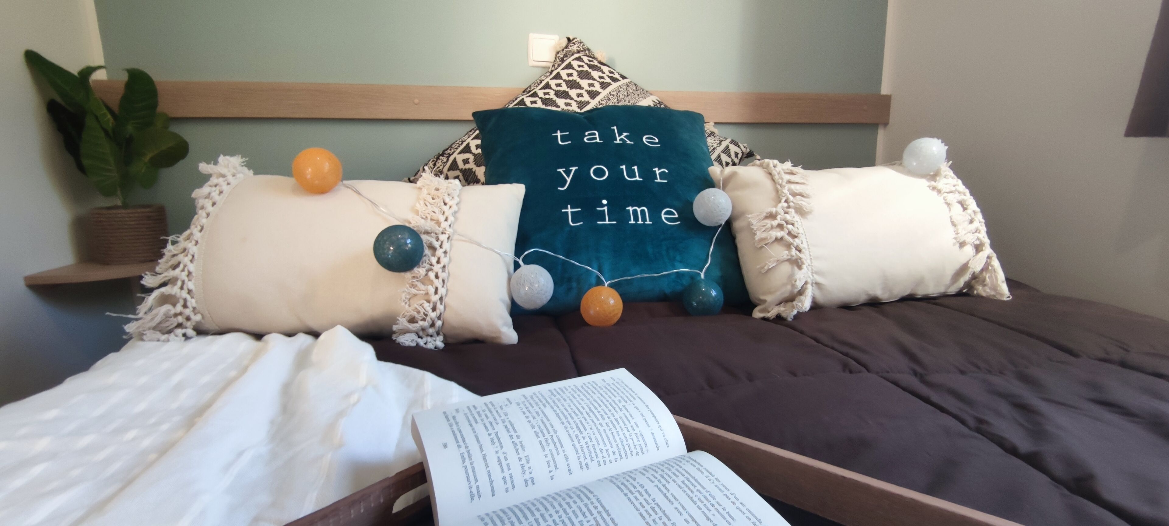 Free cots/infant beds