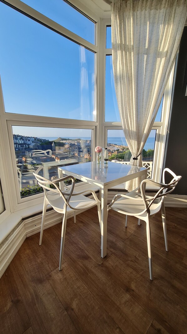 Suite (Ocean View Suite) | Iron/ironing board, free WiFi