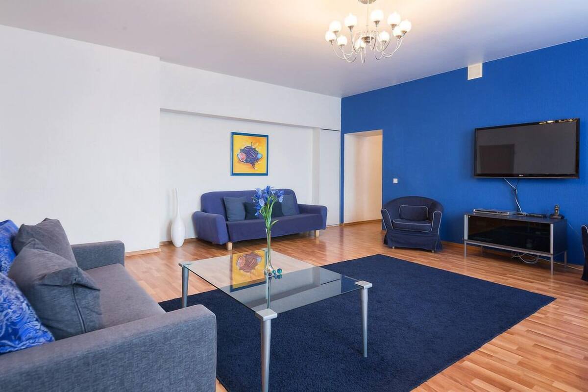 Appartement, 2 slaapkamers | Een strijkplank/strijkijzer, babybedden, gratis wifi