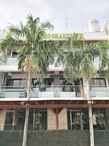 Blue Paseo Grande Inn