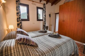 Blackout curtains, free WiFi, bed sheets