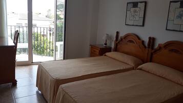 Double Room, Balcony | Balcony