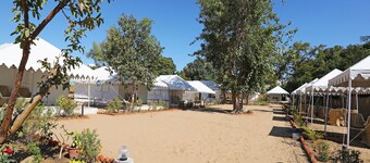 OYO 10684 Kishan Camps Resort