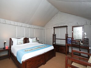 Doppel- oder Zweibettzimmer